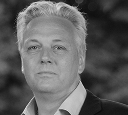 Paul Mikkelsen
